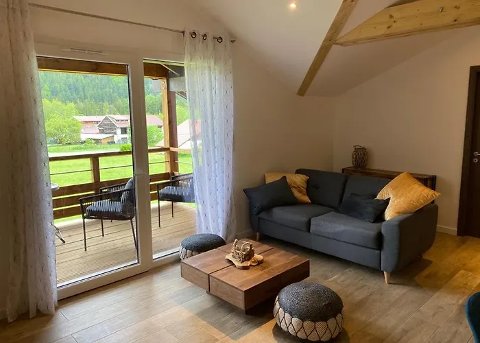 Les Biches Apartmán *